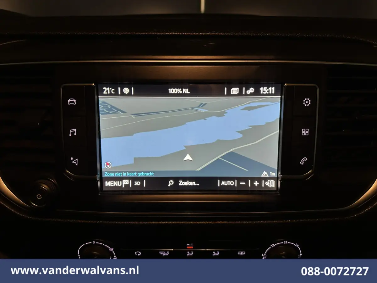 1.5 D-4D 120pk L3H1 Personenbus 9 Zitplaatsen Euro6 Airco | Navigatie | Apple Carplay | Cruisecontrol Android Auto, Trekhaak, Parkeersensoren, Achterklep
