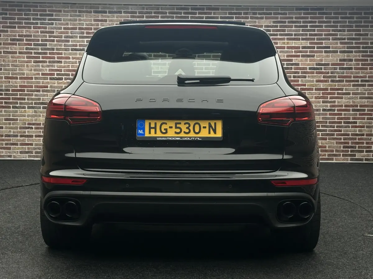 3.0 S E-Hybrid Pano| Bose | Memory