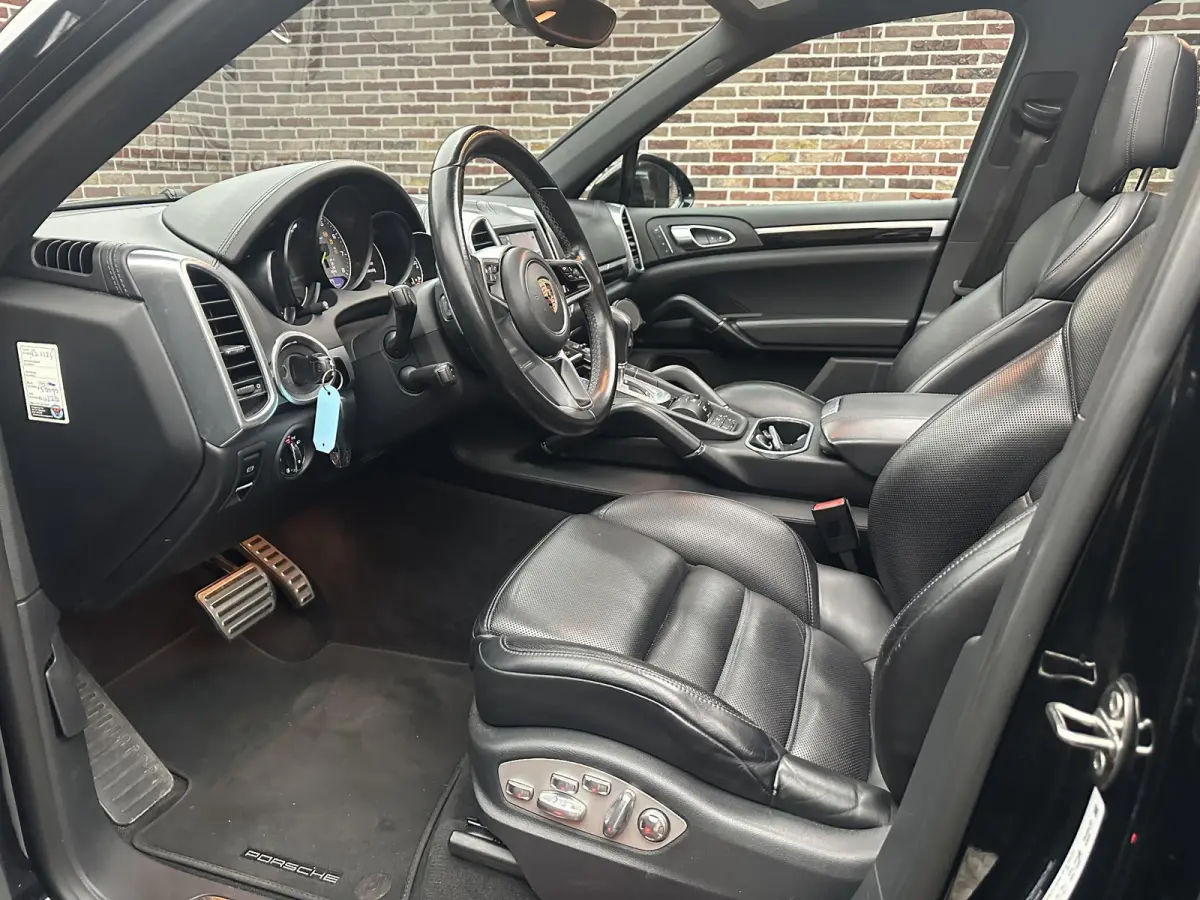 3.0 S E-Hybrid Pano| Bose | Memory