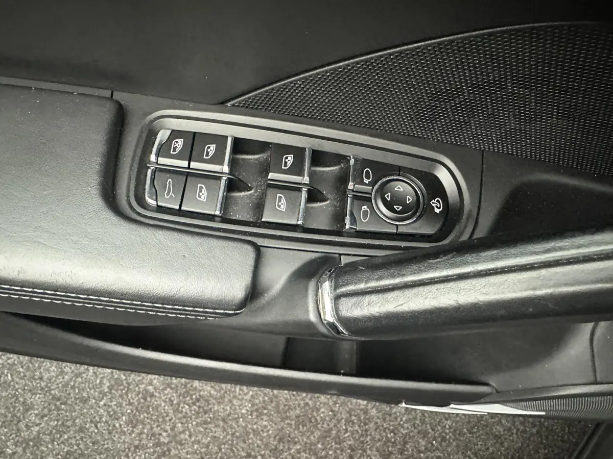 3.0 S E-Hybrid Pano| Bose | Memory