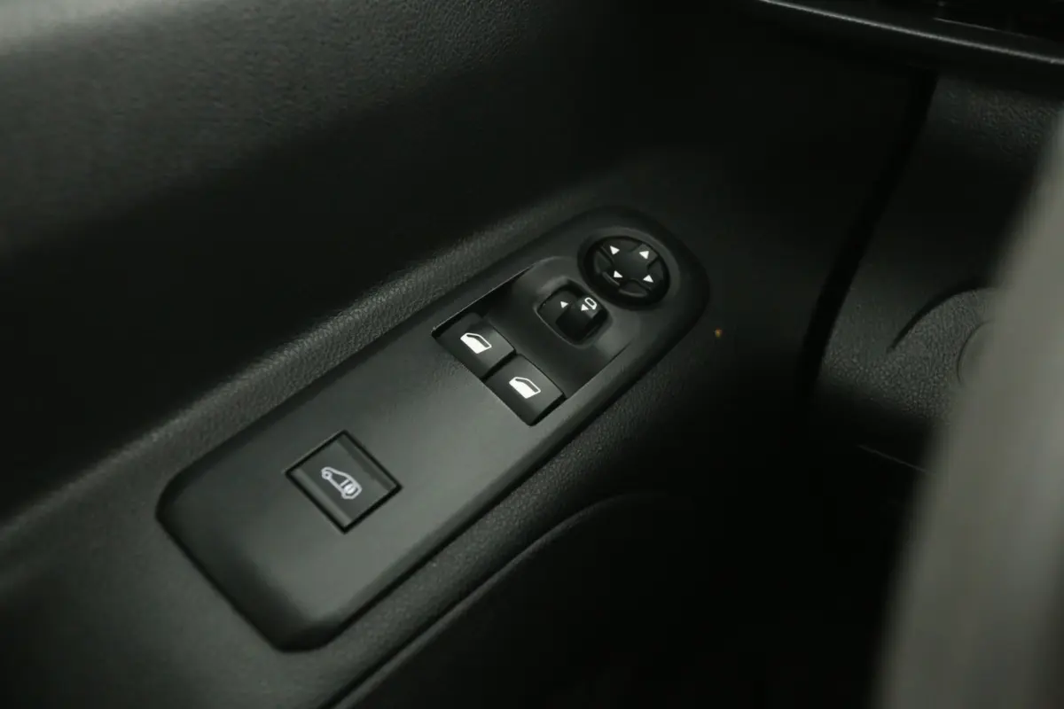1.2 Turbo 111PK | Benzine | Clima | Cruise | Carplay | Parkeersens.