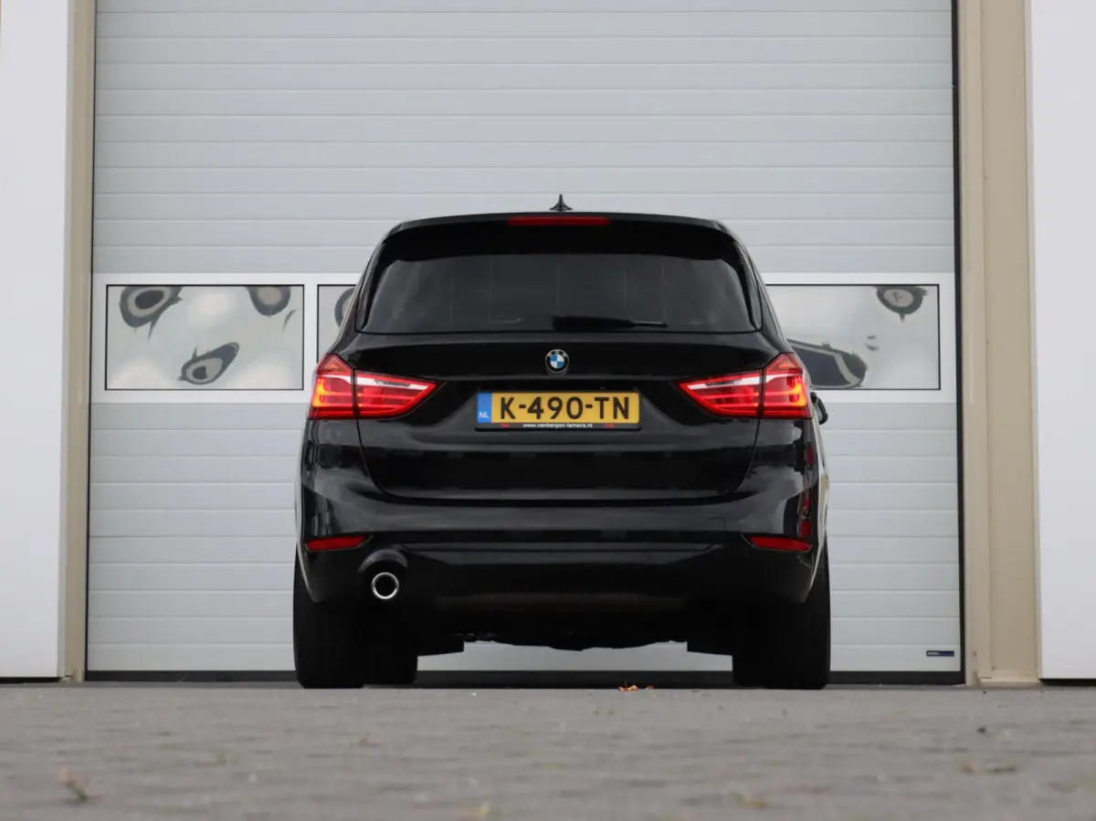 218i High Executive | Hoge zit