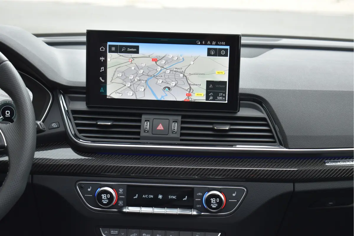 50 TFSI e S-Line 299 Pk Competition Pano Lucht Carbon Keyless Trekhaak Oled Matrix 21 Inch