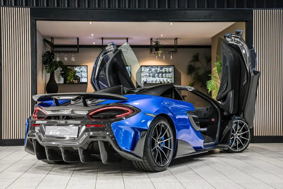 3.8 V8|Senna seats|PPF|Lift|Carbon|B&W