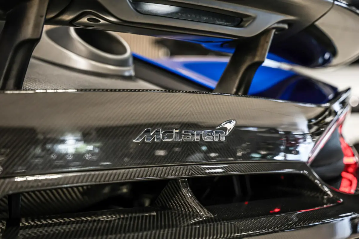3.8 V8|Senna seats|PPF|Lift|Carbon|B&W