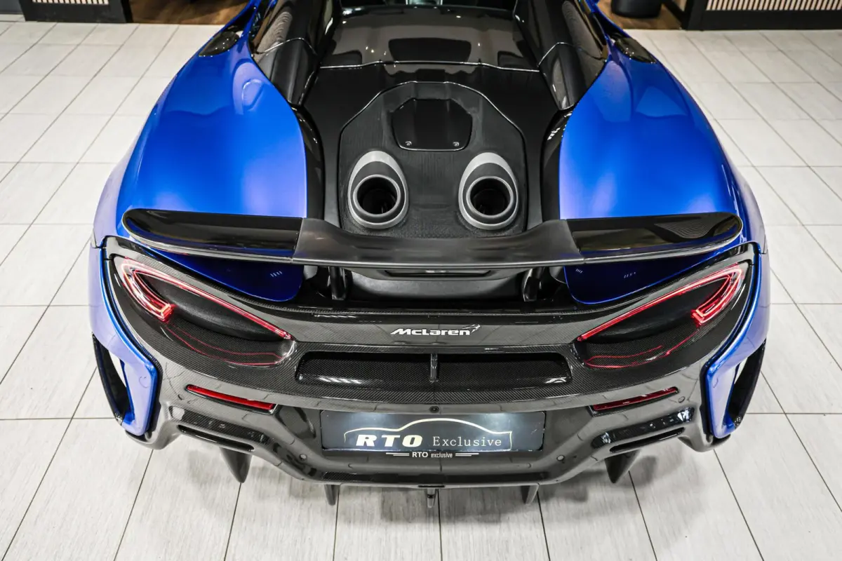 3.8 V8|Senna seats|PPF|Lift|Carbon|B&W