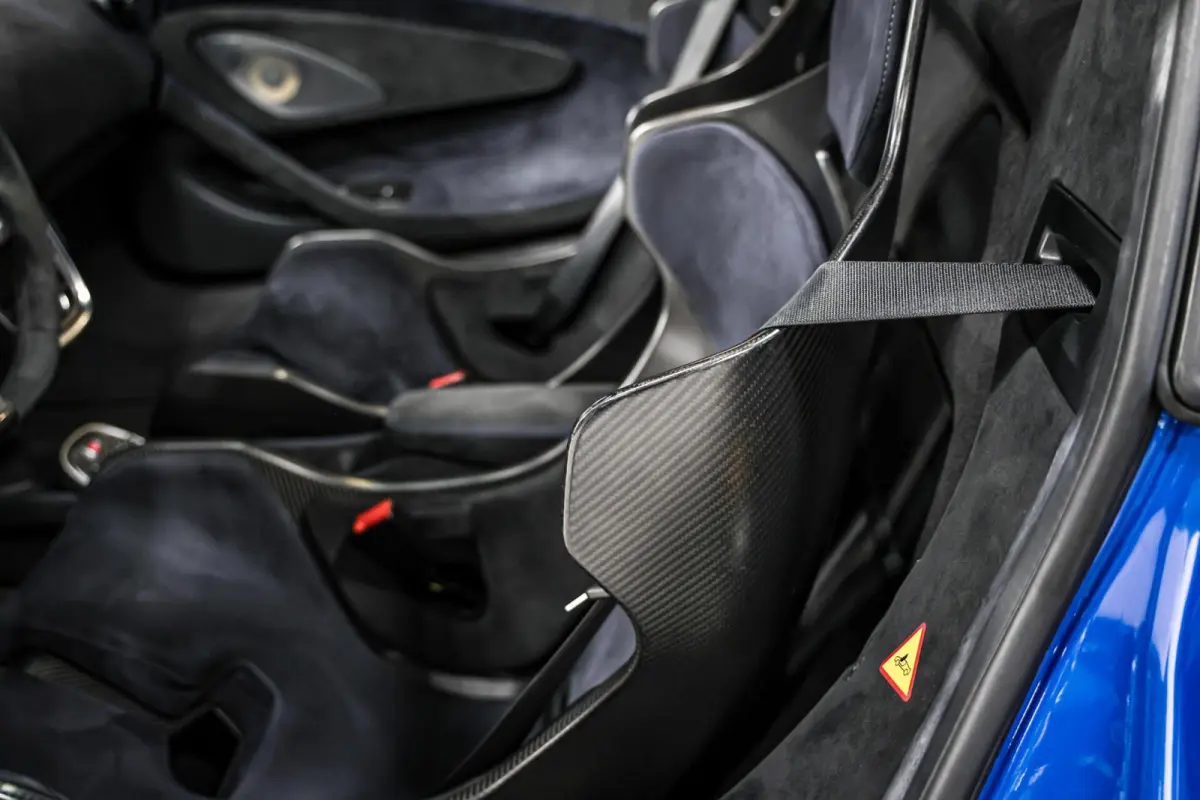 3.8 V8|Senna seats|PPF|Lift|Carbon|B&W