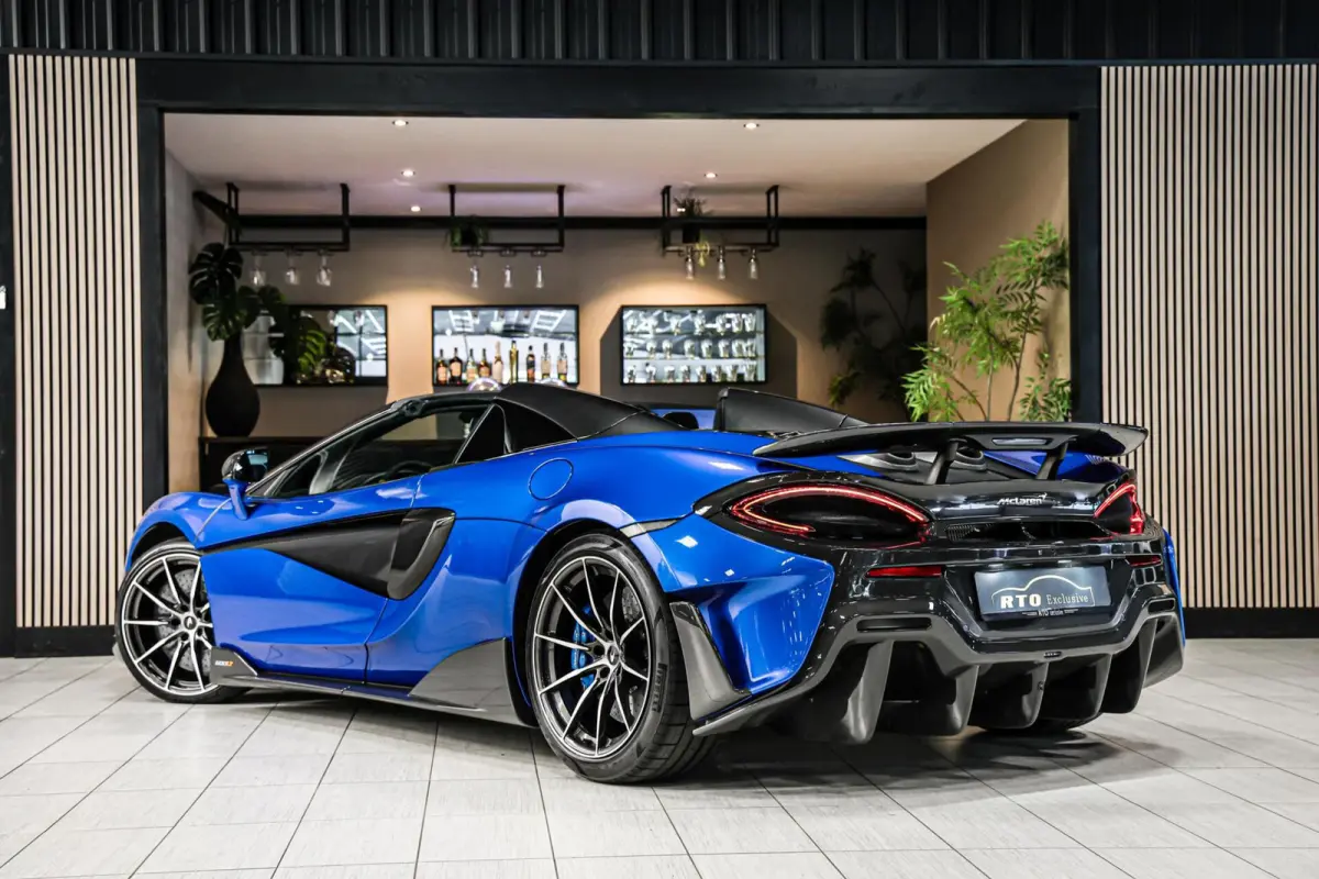 3.8 V8|Senna seats|PPF|Lift|Carbon|B&W