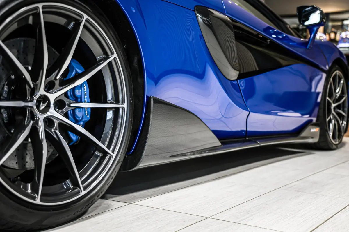 3.8 V8|Senna seats|PPF|Lift|Carbon|B&W