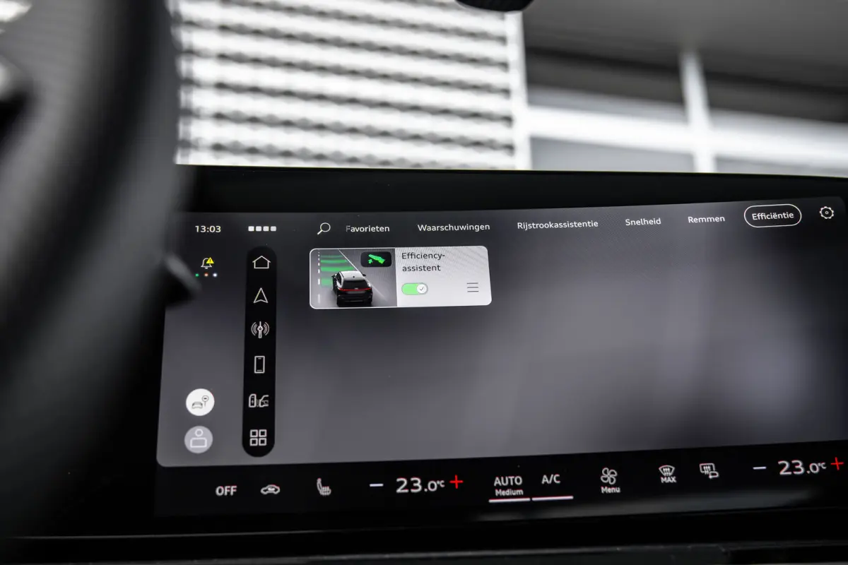 S edition | Adaptive air suspension | Adaptive cruise control | Audi sound system