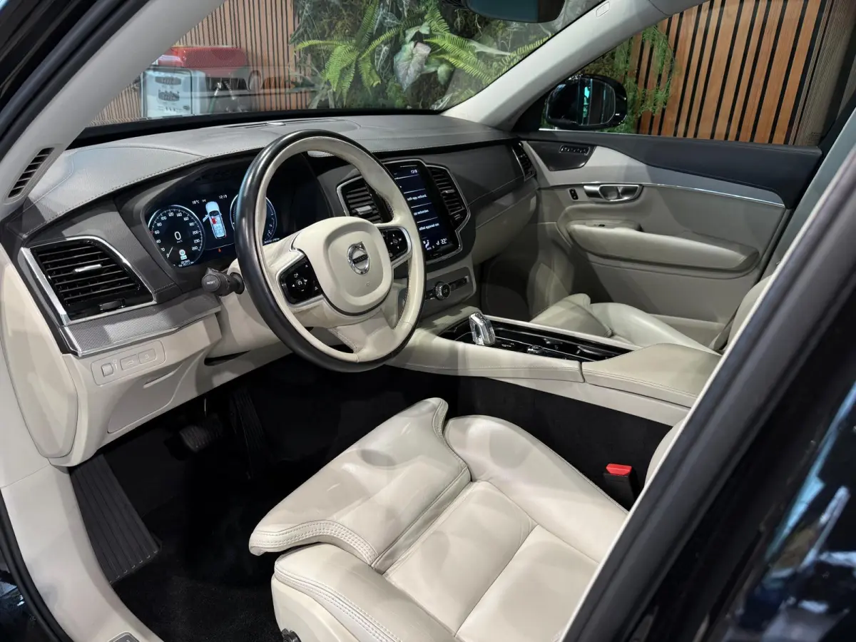 2.0 T8 Twin Engine AWD Inscription Panoschuifdak trekhaak