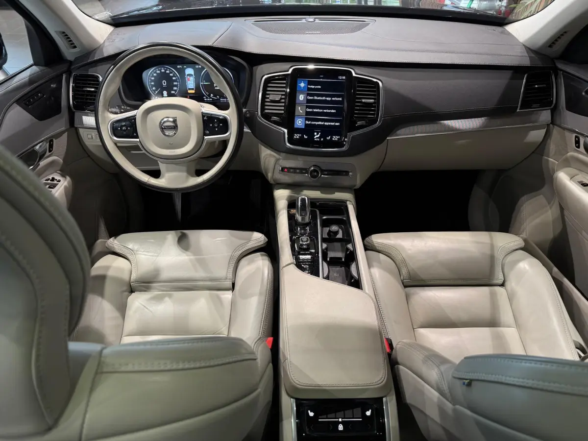 2.0 T8 Twin Engine AWD Inscription Panoschuifdak trekhaak