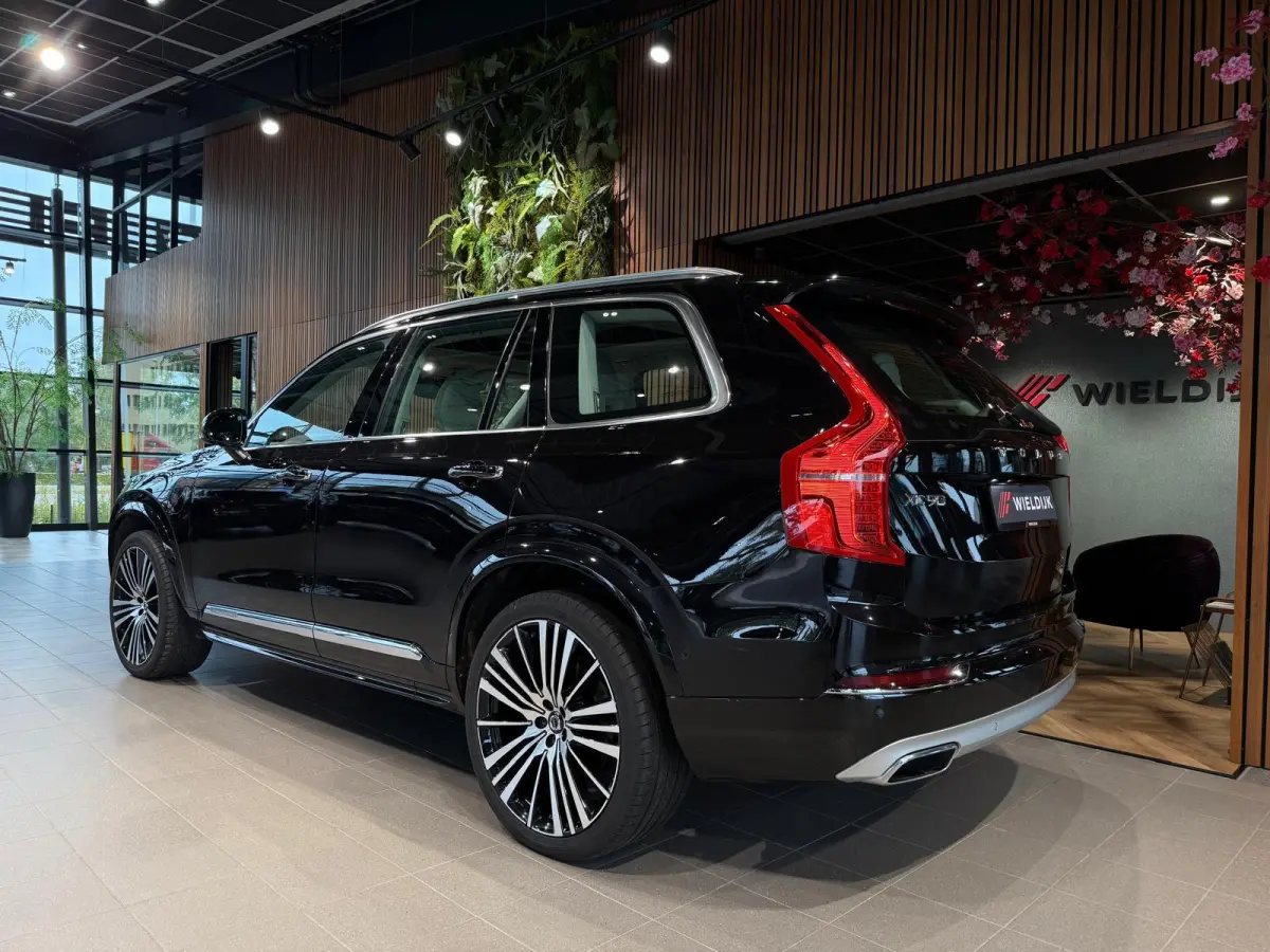 2.0 T8 Twin Engine AWD Inscription Panoschuifdak trekhaak