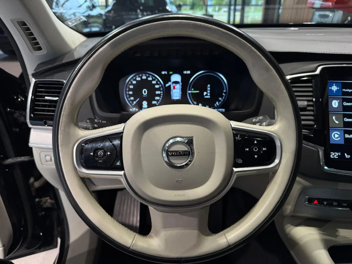 2.0 T8 Twin Engine AWD Inscription Panoschuifdak trekhaak