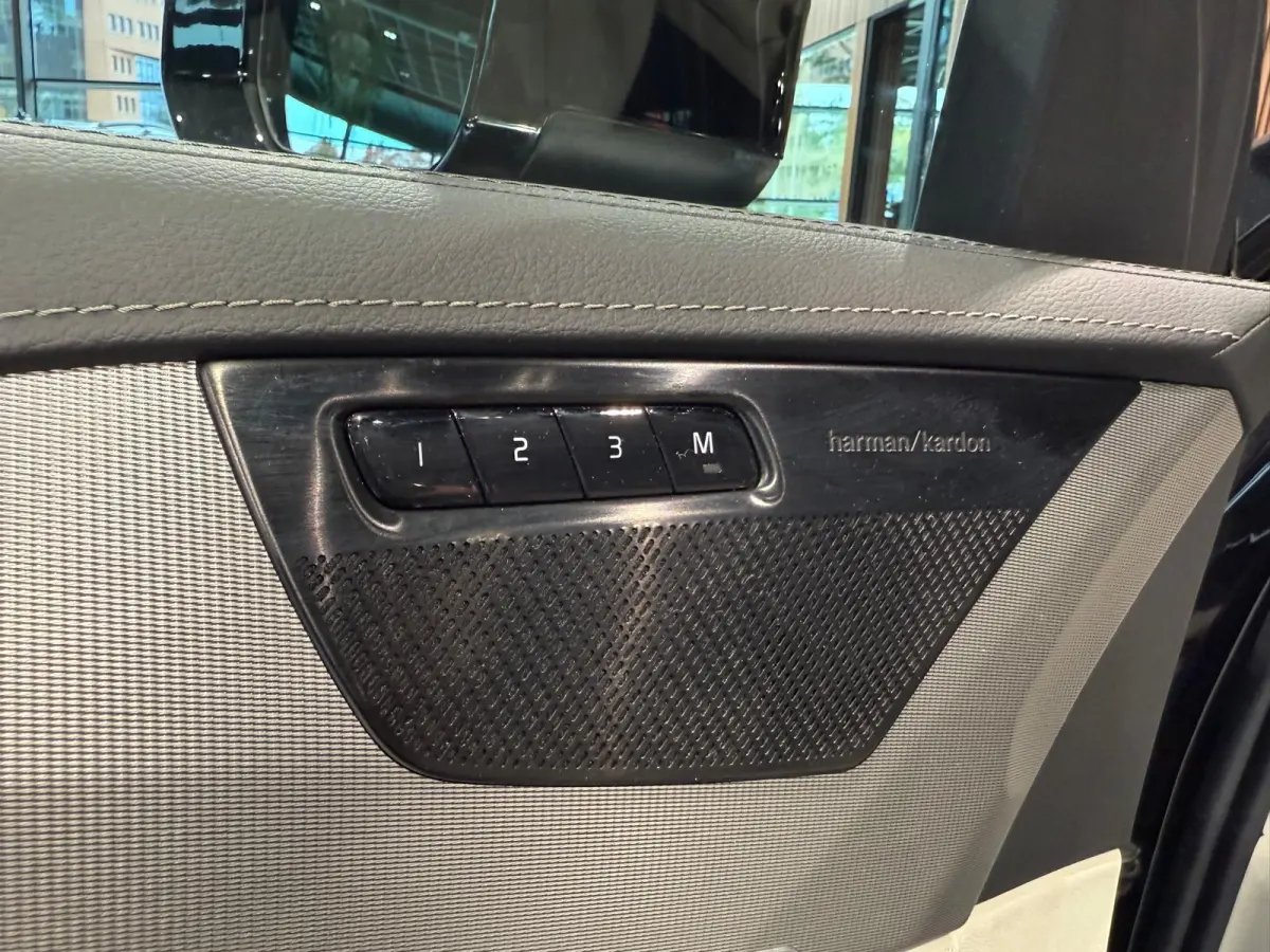 2.0 T8 Twin Engine AWD Inscription Panoschuifdak trekhaak