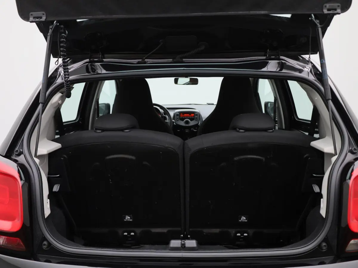 1.0 VTi Feel | AIRCO | BLUETOOTH | SPEED LIMITER | MULTIFUNCTIONEEL STUURWIEL |