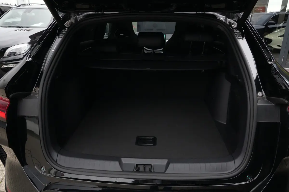 1.5 DM-i FWD Comfort | PHEV | 120KM | PANO | 360° Camera | HUD | BYD SEAL U 1.5 DM-i PHEV Comfort met 218 PK, Plug-in hybride 120km actieradius, Panoramadak, Head-Up Display, 360° camera, 