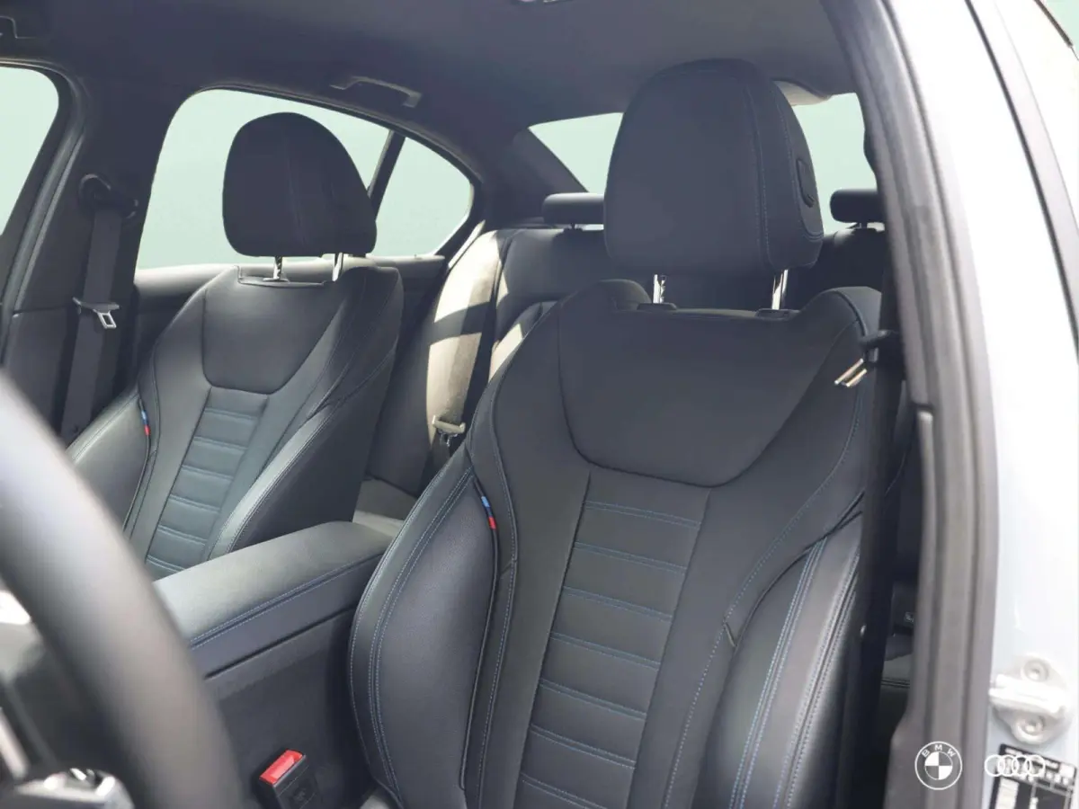 330E M Sport Edition 22KW / 360 CAMERA / ACC / HEAD UP / EL STOELEN / KEYLESS ENTRY-START