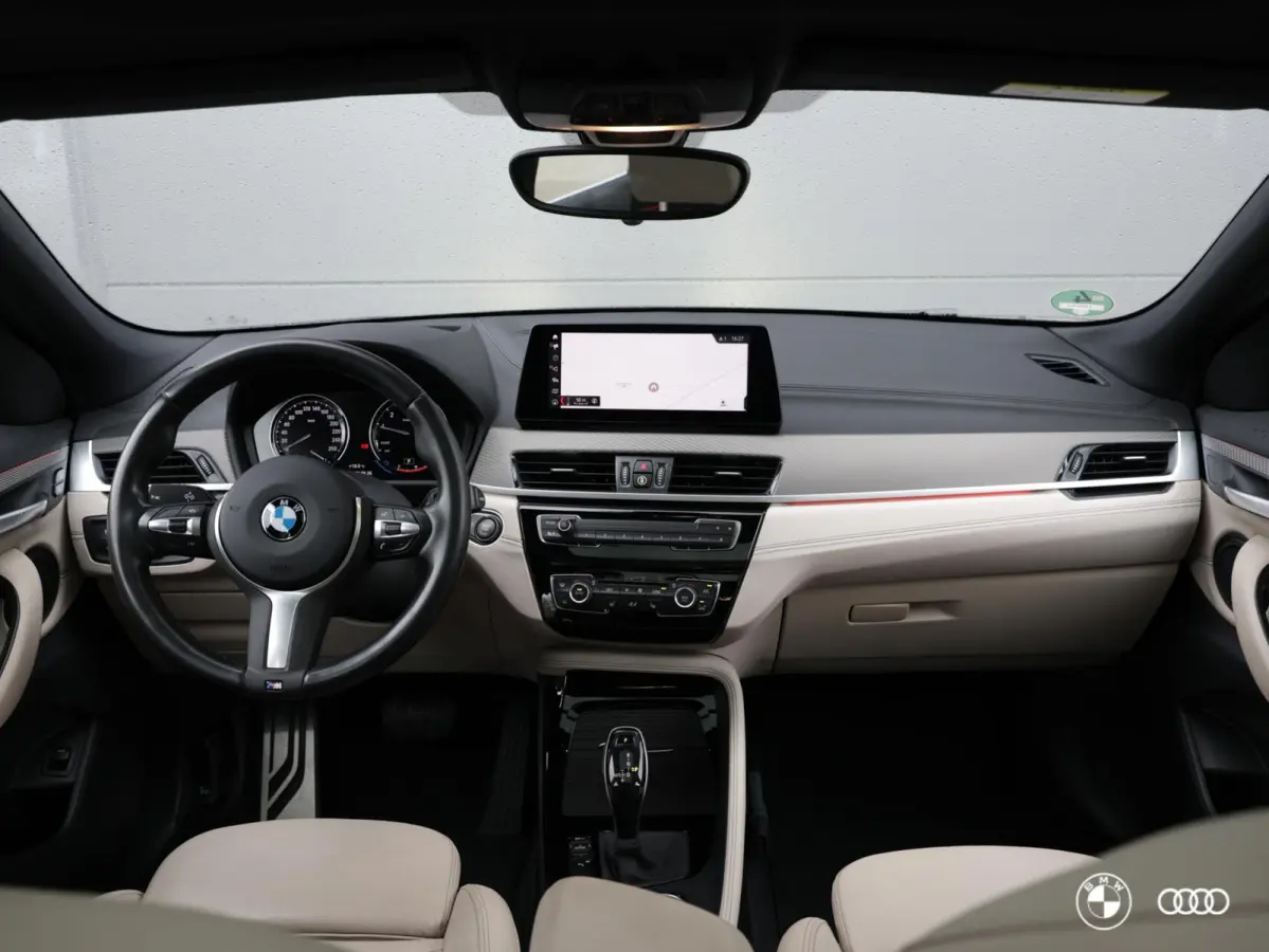 sDrive18i M Sport / HEAD-UP / PANORAMADAK / HIFI / TREKHAAK AFN / 19"