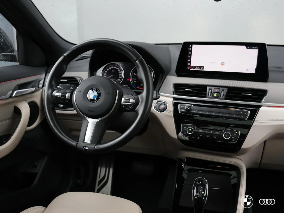 sDrive18i M Sport / HEAD-UP / PANORAMADAK / HIFI / TREKHAAK AFN / 19"