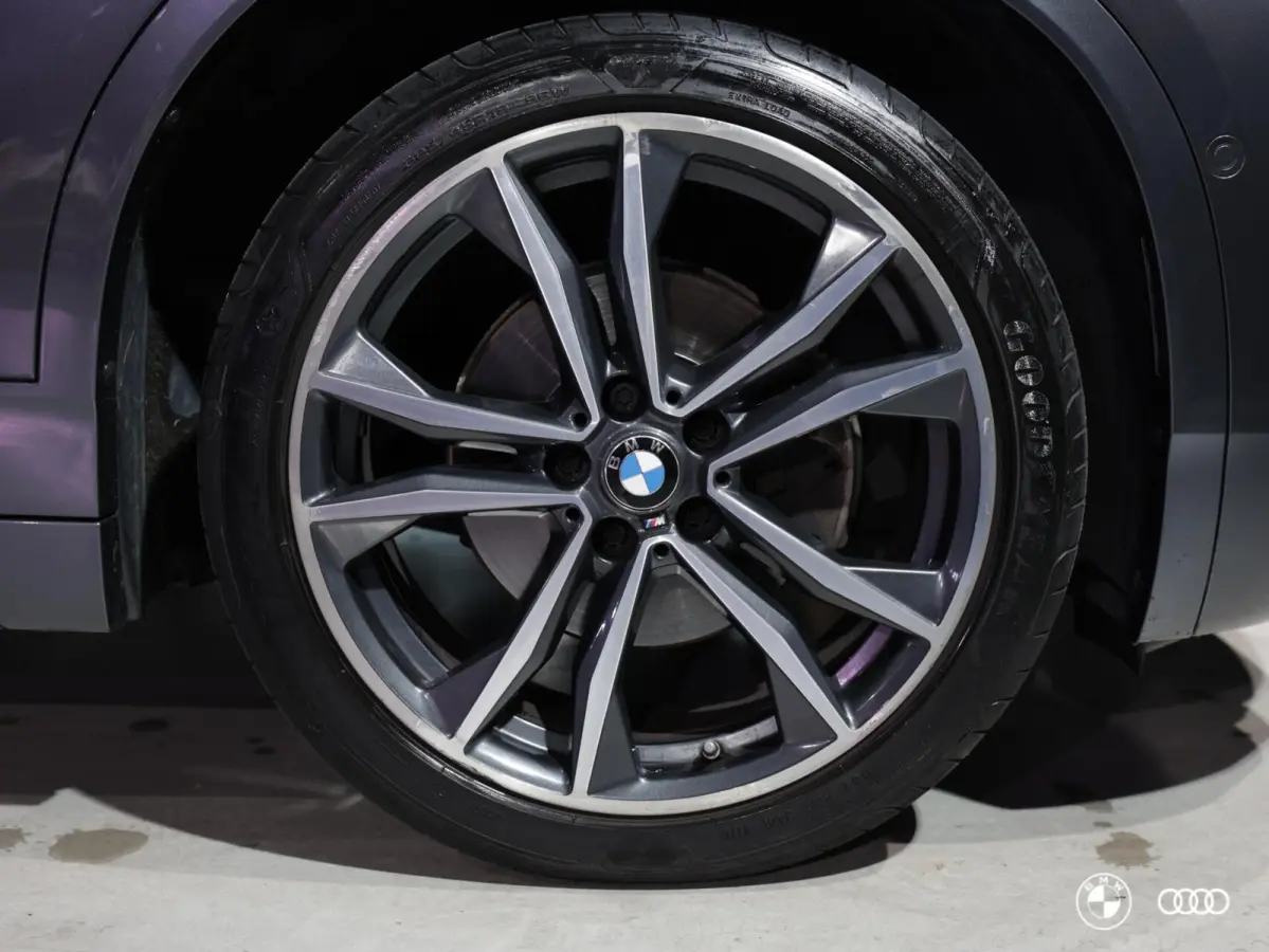 sDrive18i M Sport / HEAD-UP / PANORAMADAK / HIFI / TREKHAAK AFN / 19"