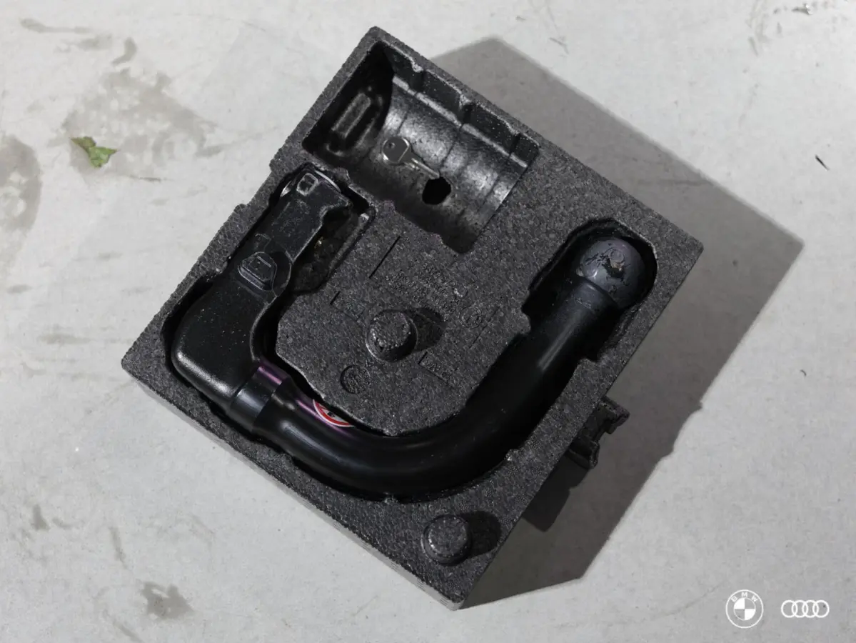 sDrive18i M Sport / HEAD-UP / PANORAMADAK / HIFI / TREKHAAK AFN / 19"