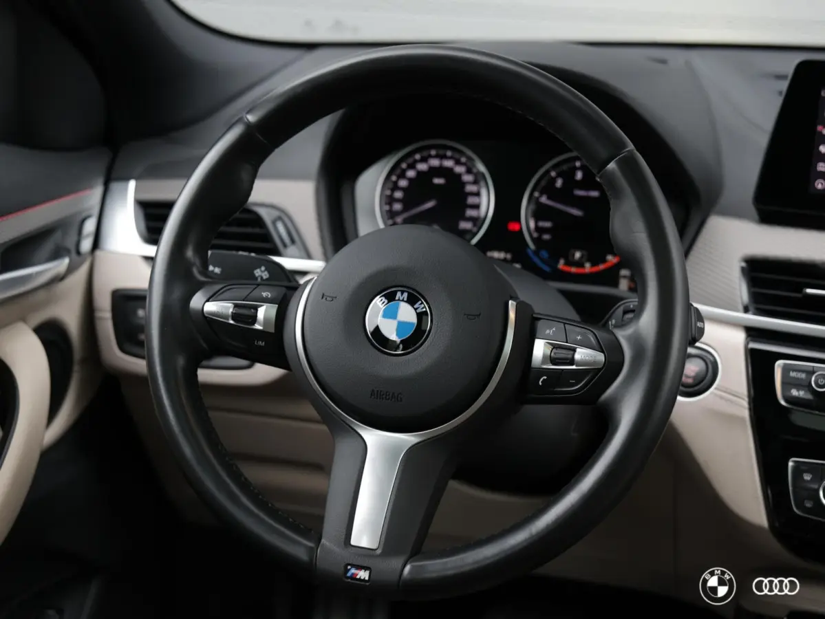 sDrive18i M Sport / HEAD-UP / PANORAMADAK / HIFI / TREKHAAK AFN / 19"