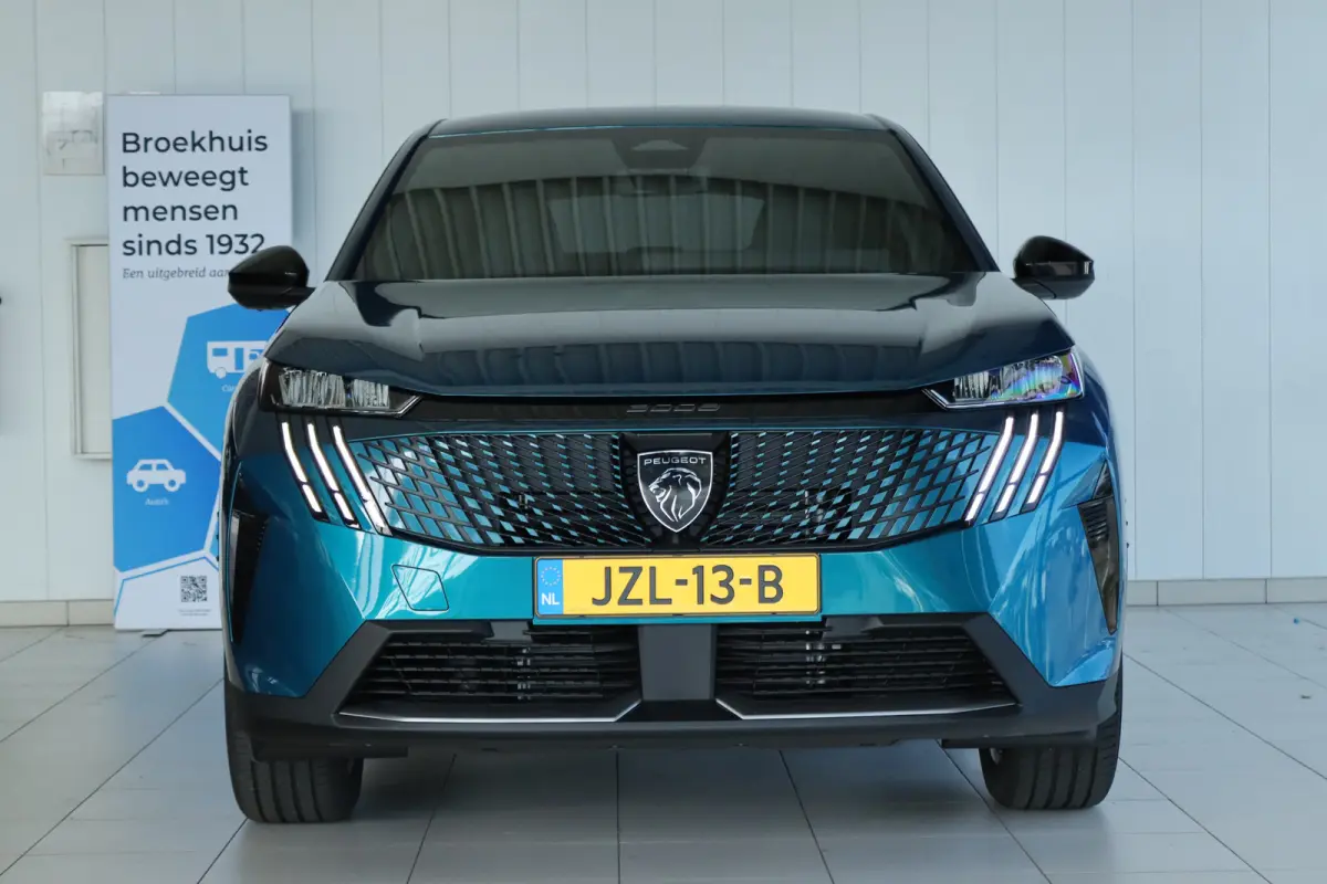 1.2 Hybrid 145 Allure DEMO DEAL | 8 Jaar Garantie | Cruise Crontrol | Stoelverwarming | Navi | Carplay | Camera | AGR | Climate | Keyless | LED