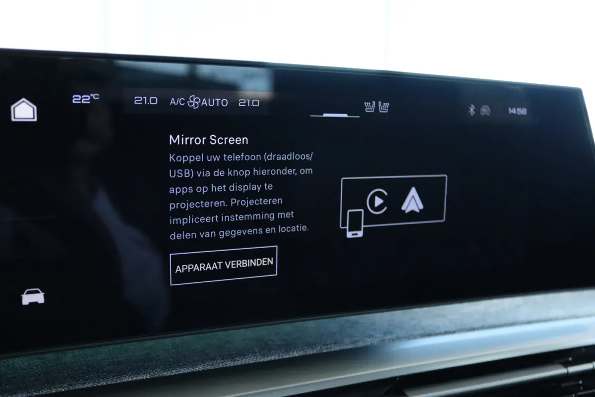 1.2 Hybrid 145 Allure DEMO DEAL | 8 Jaar Garantie | Cruise Crontrol | Stoelverwarming | Navi | Carplay | Camera | AGR | Climate | Keyless | LED