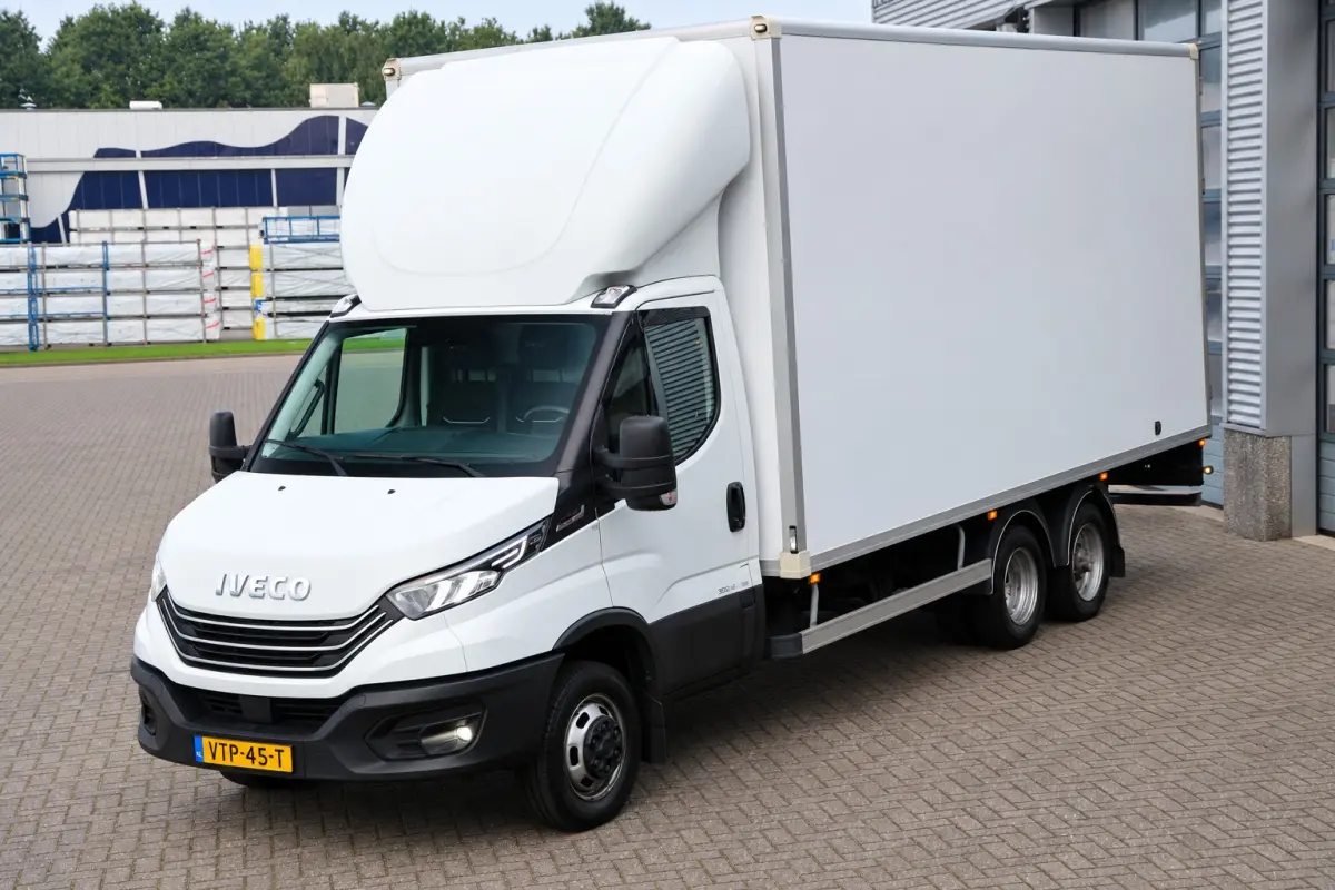 40C18 | Aut. | BE / Clixtar | N1 | 2850KG laadvermogen..