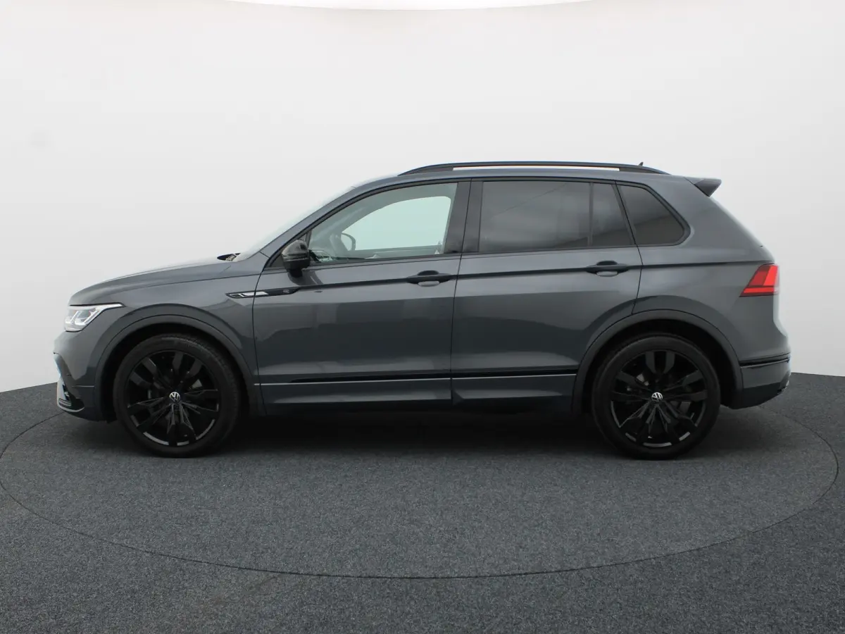 1.5 TSI R-Line Business+ | Trekhaak wegkl. | 20" | Elk. A-klep | IQ Light | Camera | Prijs Rijklaar!!