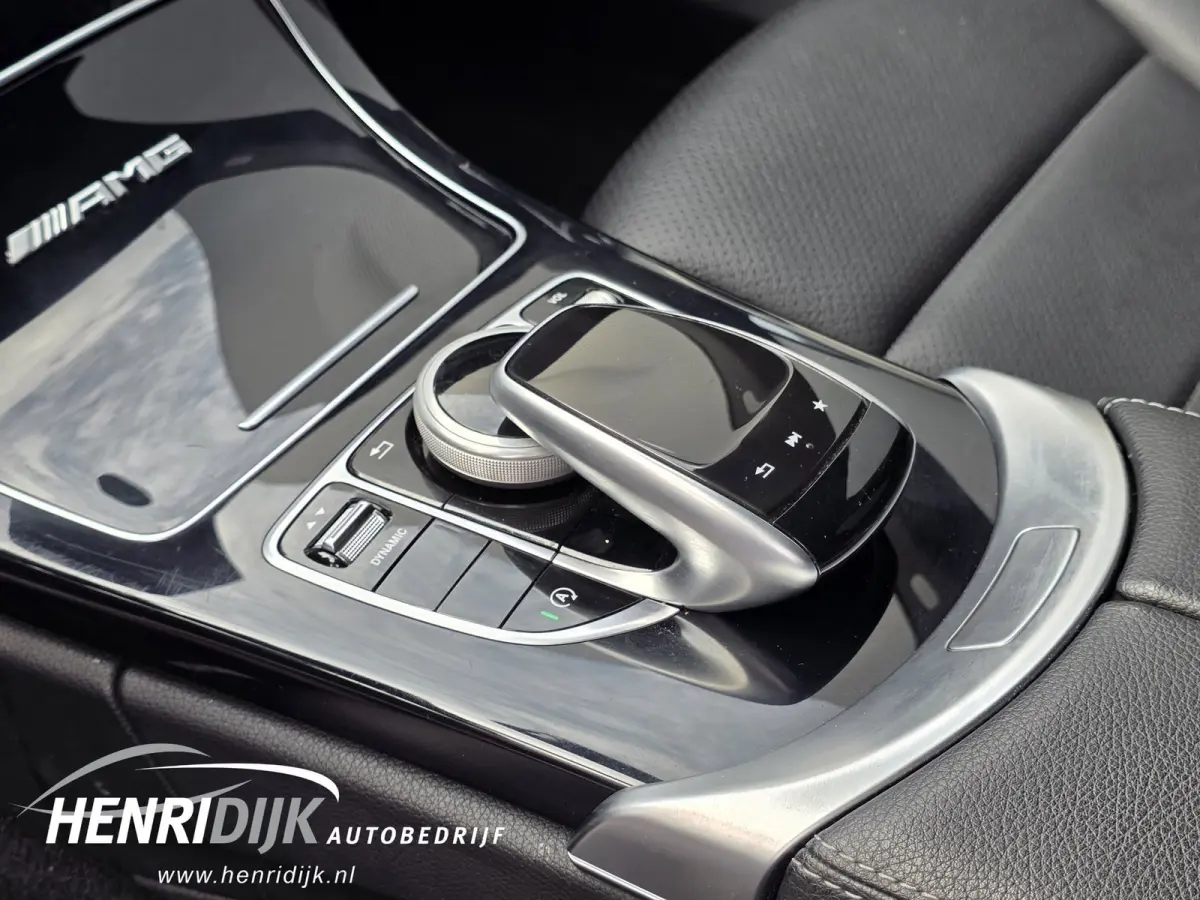 250 Premium Plus AMG Pano / 360 Camera / Trekhaak / Leder