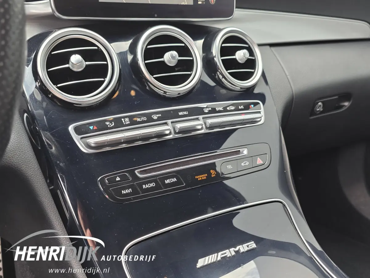 250 Premium Plus AMG Pano / 360 Camera / Trekhaak / Leder
