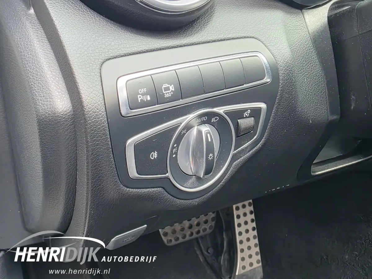 250 Premium Plus AMG Pano / 360 Camera / Trekhaak / Leder