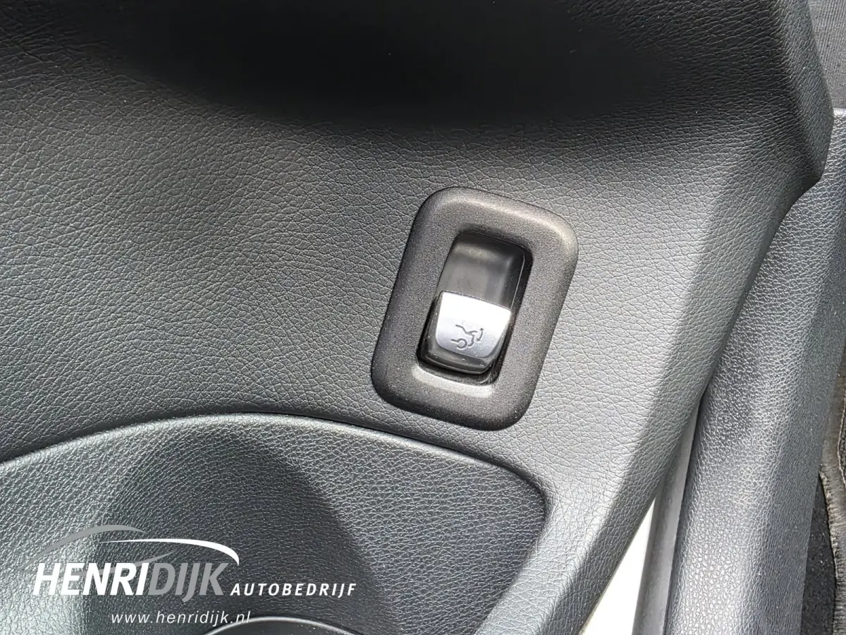 250 Premium Plus AMG Pano / 360 Camera / Trekhaak / Leder