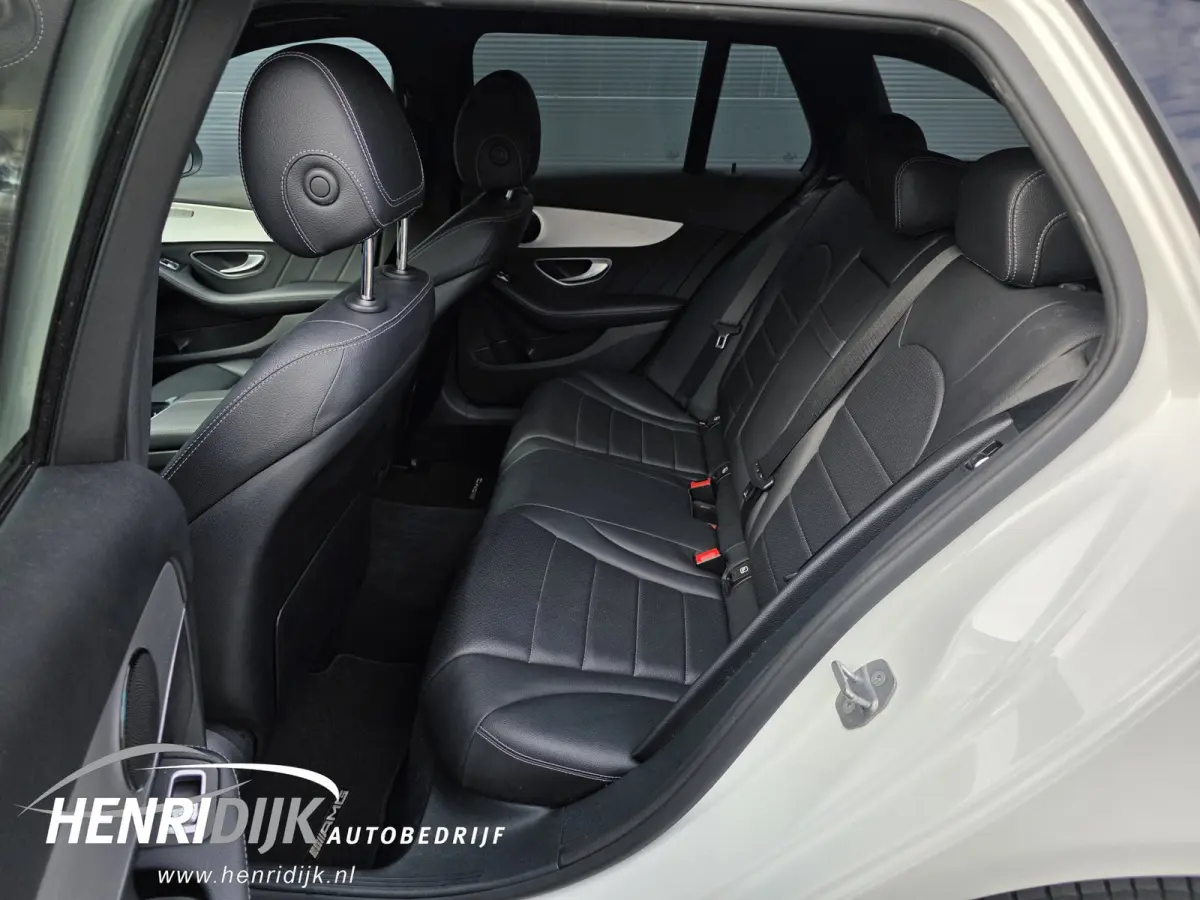 250 Premium Plus AMG Pano / 360 Camera / Trekhaak / Leder