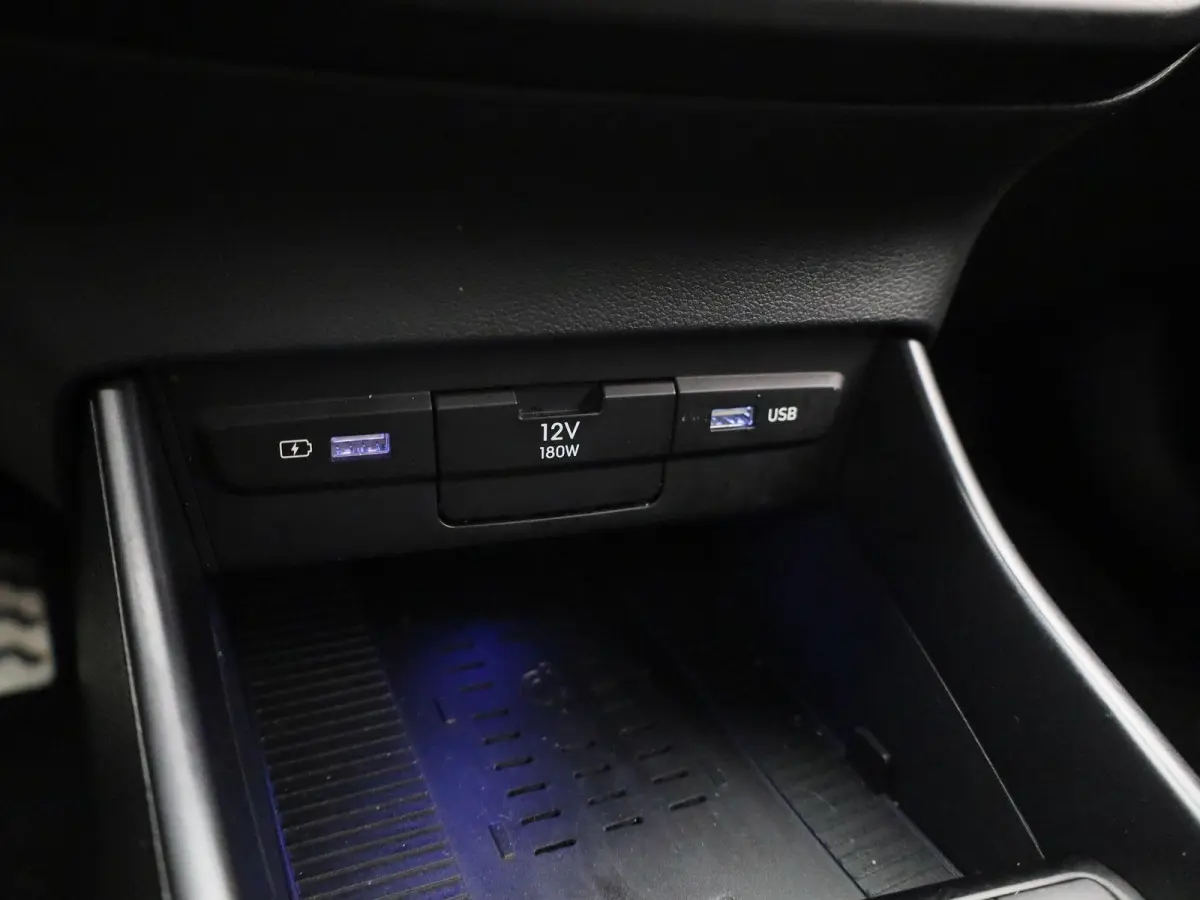 1.0 T-GDI Comfort | WORDT VERWACHT | ACHTERUITRIJCAMERA | APPLE CARPLAY - ANDROID AUTO | AIRCO | CRUISE CONTROL |