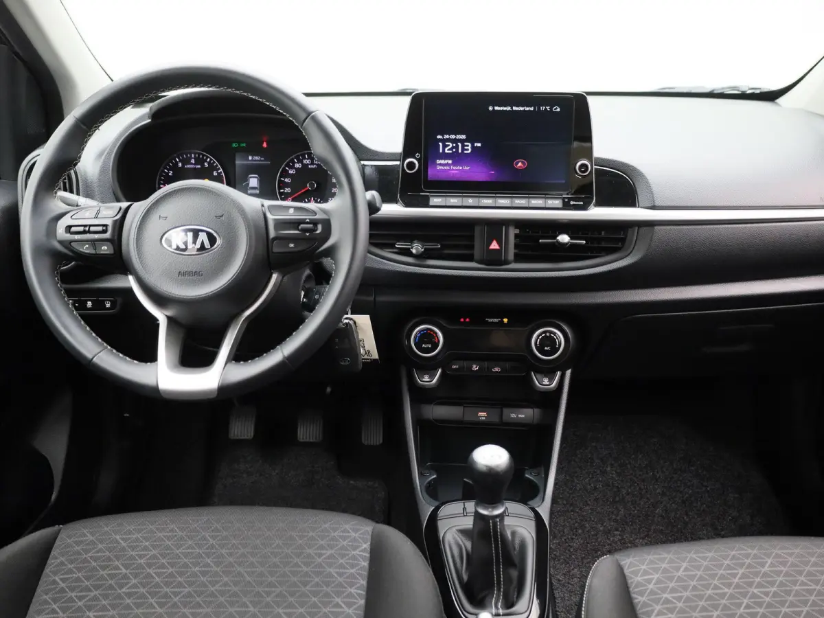 1.0 DPi DynamicPlusLine | ACHTERUITRIJCAMERA | APPLE CARPLAY - ANDROID AUTO | AIRCO | MULTIFUNCTIONEEL STUURWIEL |