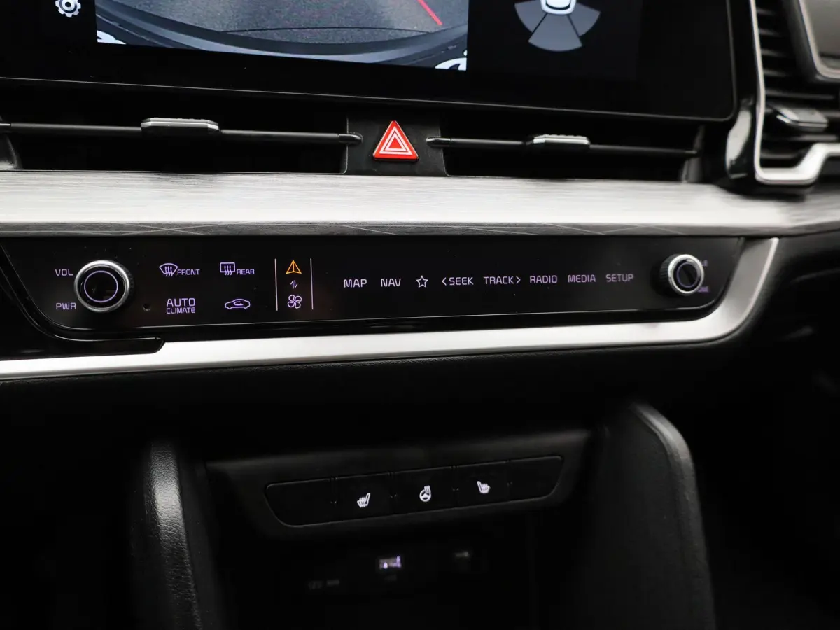 1.6 T-GDi MHEV DynamicLine | ACHTERUITRIJCAMERA | APPLE CARPLAY - ANDROID AUTO | STOELVERWARMING | STUURWIELVERWARMING | CLIMATE CONTROL | ADAPTIVE CRUISE CONTROL |