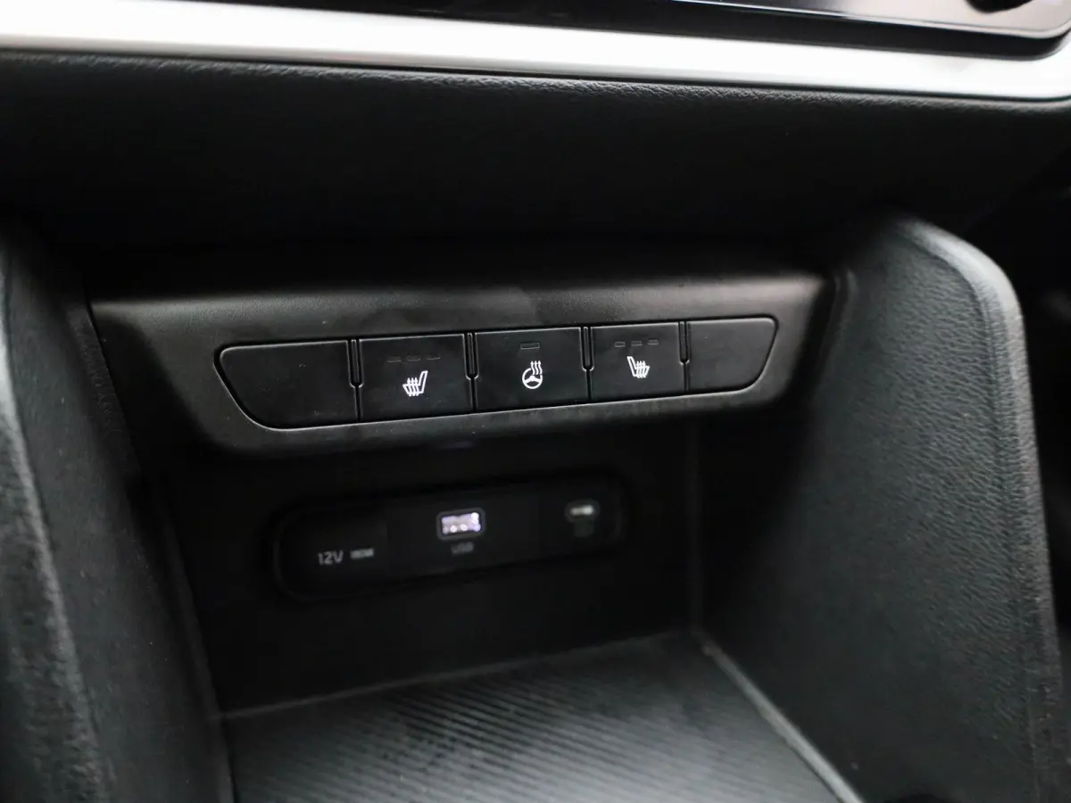 1.6 T-GDi MHEV DynamicLine | ACHTERUITRIJCAMERA | APPLE CARPLAY - ANDROID AUTO | STOELVERWARMING | STUURWIELVERWARMING | CLIMATE CONTROL | ADAPTIVE CRUISE CONTROL |