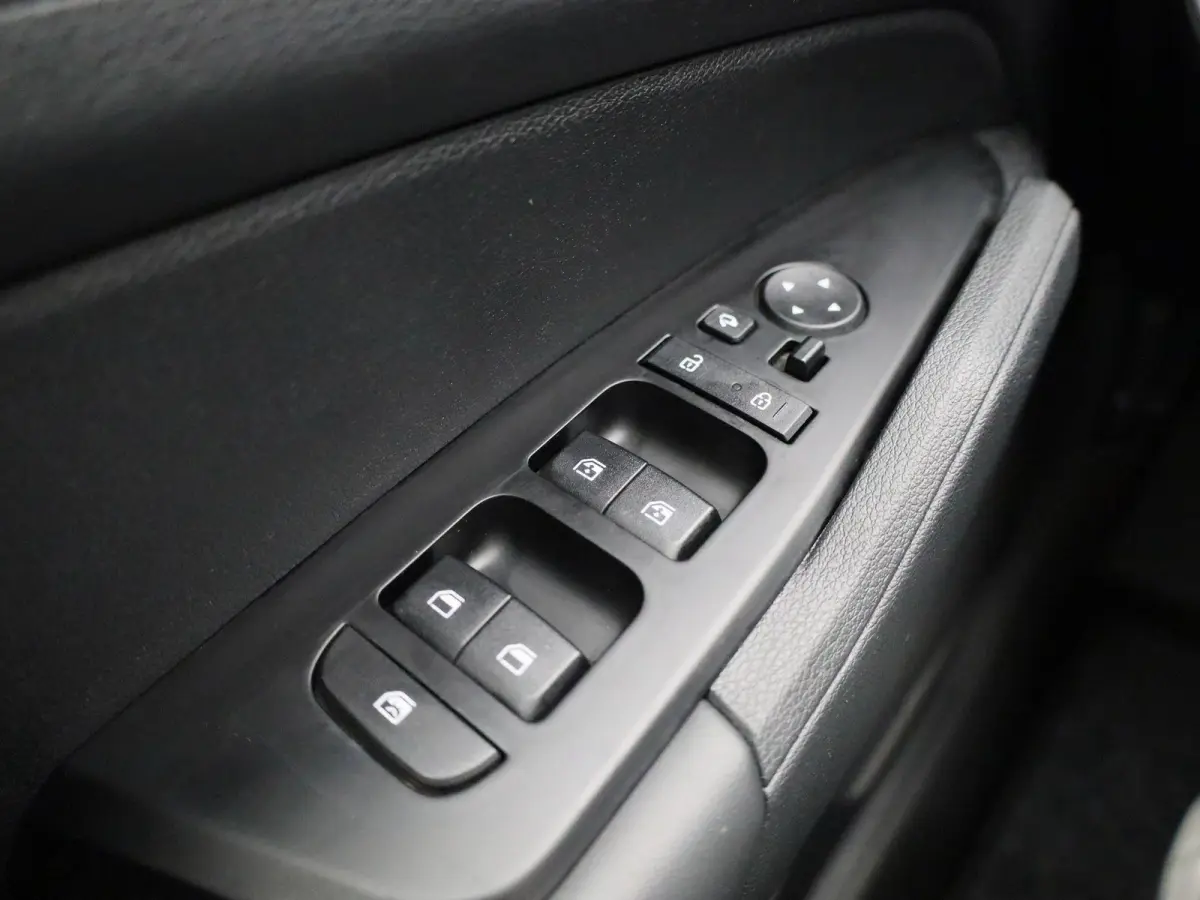 1.6 T-GDi MHEV DynamicLine | ACHTERUITRIJCAMERA | APPLE CARPLAY - ANDROID AUTO | STOELVERWARMING | STUURWIELVERWARMING | CLIMATE CONTROL | ADAPTIVE CRUISE CONTROL |