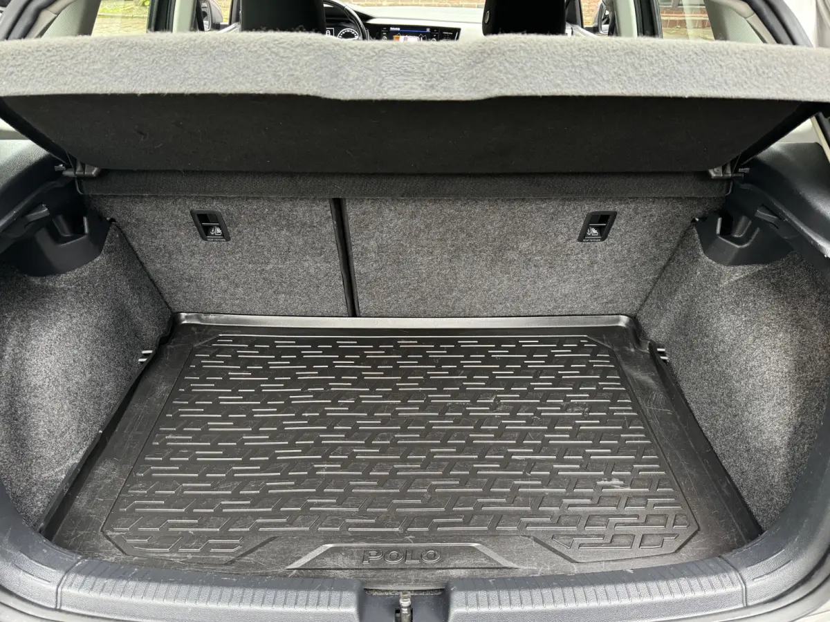 TSI 95PK COMFORTLINE BUSINESS CARPLAY/ACC/PDC/NAVIGATIE