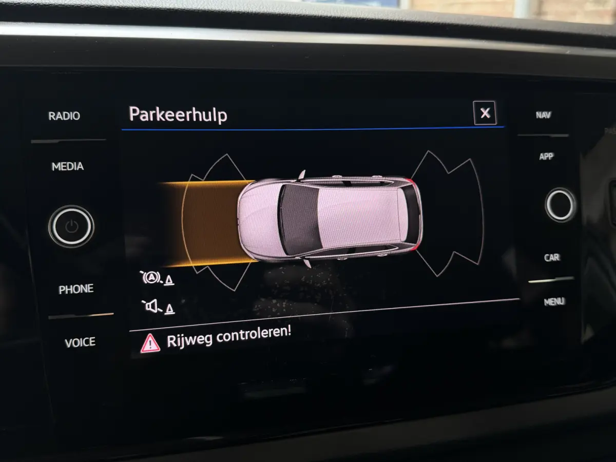 TSI 95PK COMFORTLINE BUSINESS CARPLAY/ACC/PDC/NAVIGATIE
