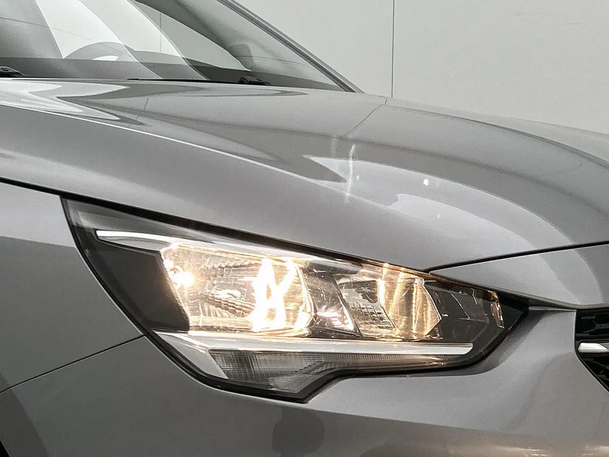 1.2 Edition | BLUETOOTH | AIRCO | LANE ASSIST | CRUISE CONTROL | MULTIFUNCTIONEEL STUURWIEL | 5-DEURS | RADIO |