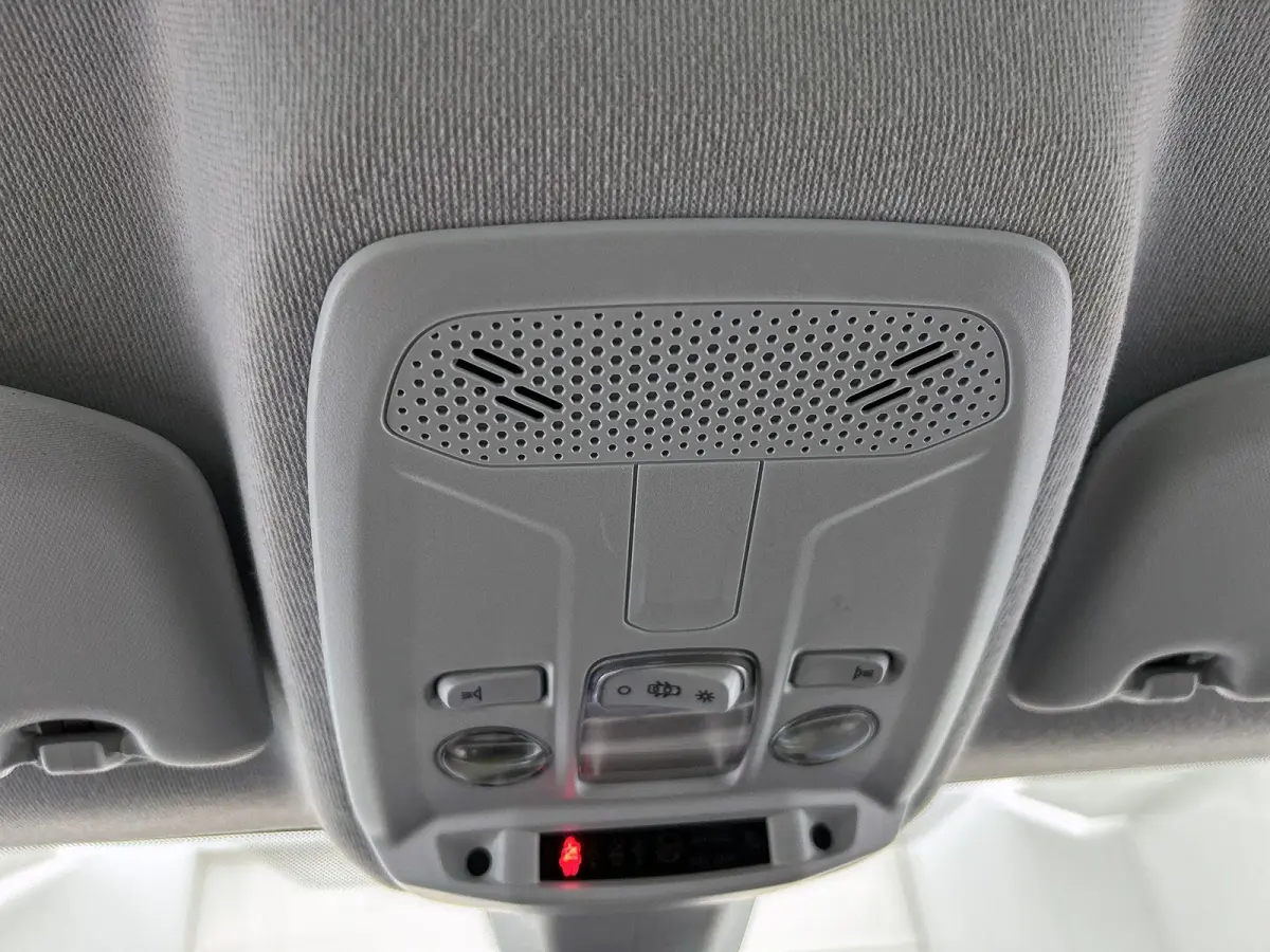1.2 Edition | BLUETOOTH | AIRCO | LANE ASSIST | CRUISE CONTROL | MULTIFUNCTIONEEL STUURWIEL | 5-DEURS | RADIO |