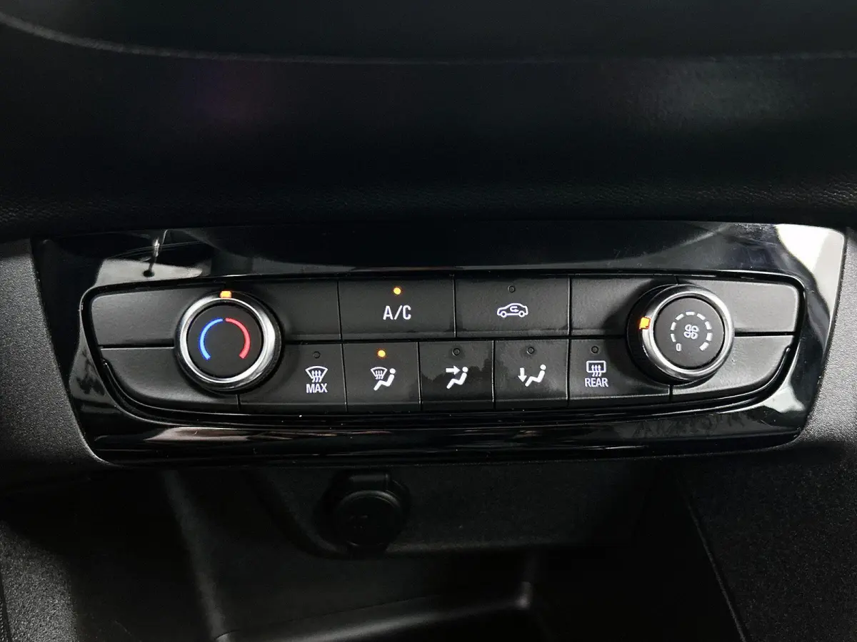 1.2 Edition | BLUETOOTH | AIRCO | LANE ASSIST | CRUISE CONTROL | MULTIFUNCTIONEEL STUURWIEL | 5-DEURS | RADIO |