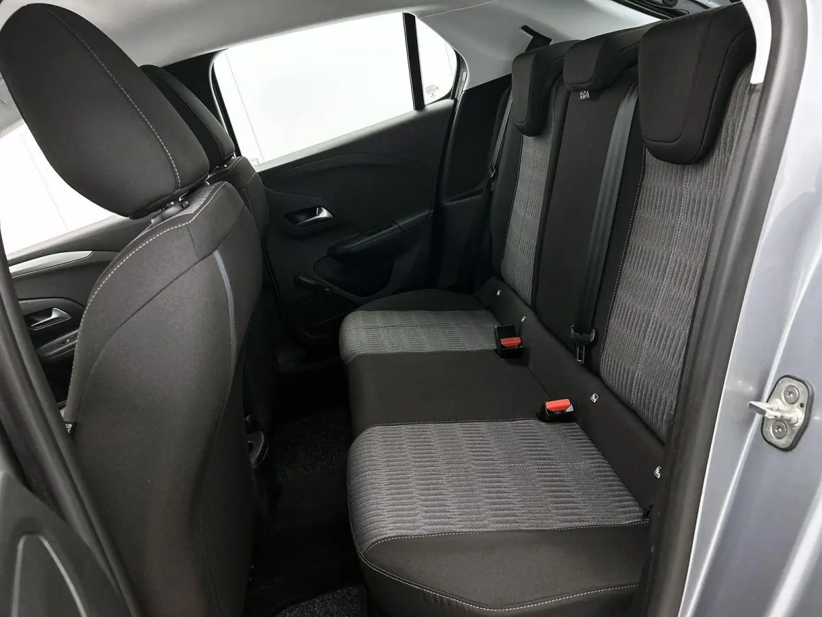 1.2 Edition | BLUETOOTH | AIRCO | LANE ASSIST | CRUISE CONTROL | MULTIFUNCTIONEEL STUURWIEL | 5-DEURS | RADIO |