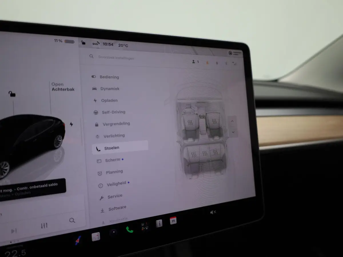 Long Range AWD 75 kWh | WORDT VERWACHT | PANORAMADAK | ACHTERUITRIJCAMERA | ELEKTRISCH VERSTELBARE VOORSTOELEN | LED VERLICHTING | ELEKTRISCHE ACHTERKLEP | NAVIGATIE |