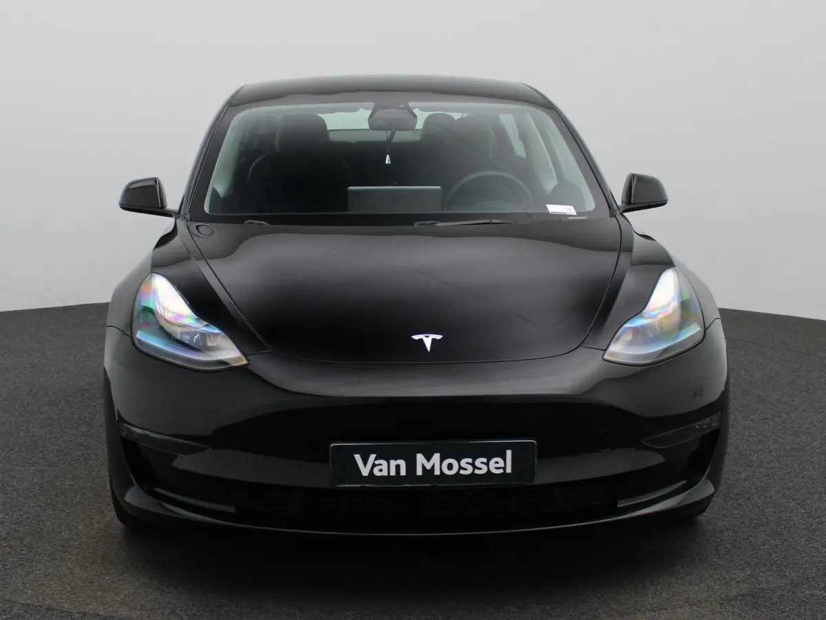 Long Range AWD 75 kWh | WORDT VERWACHT | PANORAMADAK | ACHTERUITRIJCAMERA | ELEKTRISCH VERSTELBARE VOORSTOELEN | LED VERLICHTING | ELEKTRISCHE ACHTERKLEP | NAVIGATIE |