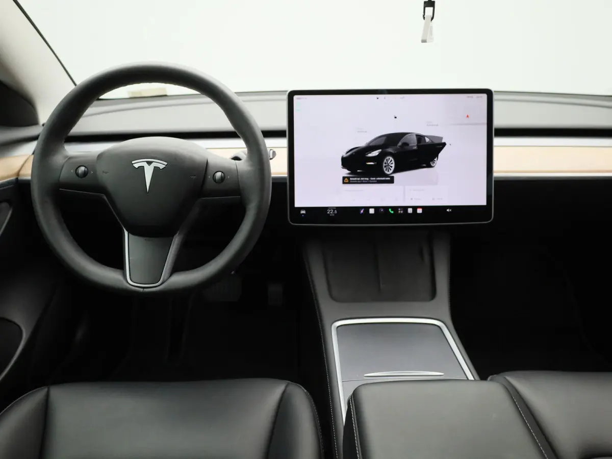 Long Range AWD 75 kWh | WORDT VERWACHT | PANORAMADAK | ACHTERUITRIJCAMERA | ELEKTRISCH VERSTELBARE VOORSTOELEN | LED VERLICHTING | ELEKTRISCHE ACHTERKLEP | NAVIGATIE |